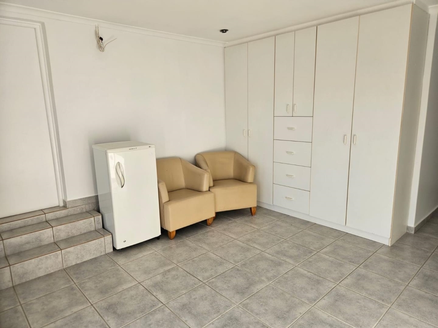 To Let 1 Bedroom Property for Rent in Plattekloof Western Cape